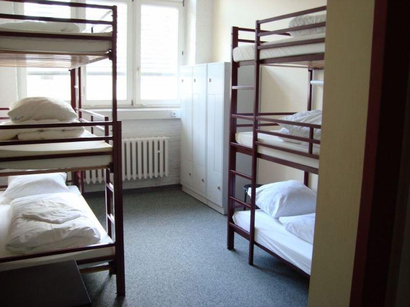 All In Hostel Берлин Екстериор снимка